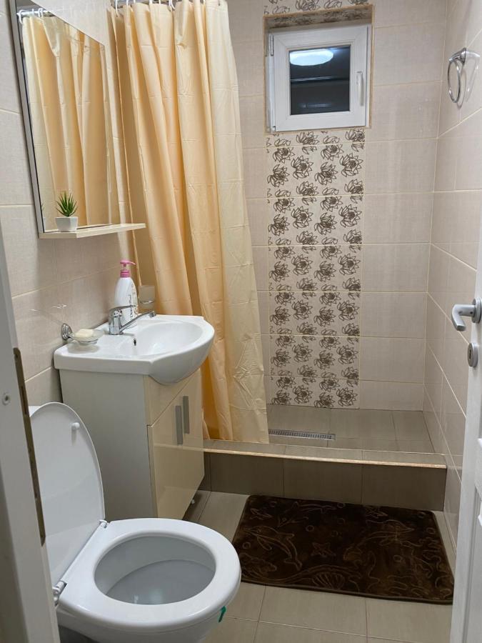 8 Residence Apartament Cavnic Eksteriør bilde